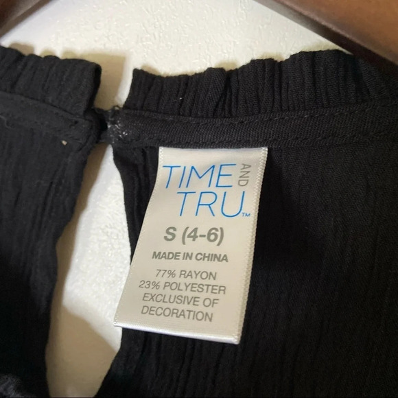 Embroidered Gauzy Blouse Small (4/6) Black High Neck Ruffle Lace Trim Boho Top - Picture 7 of 10